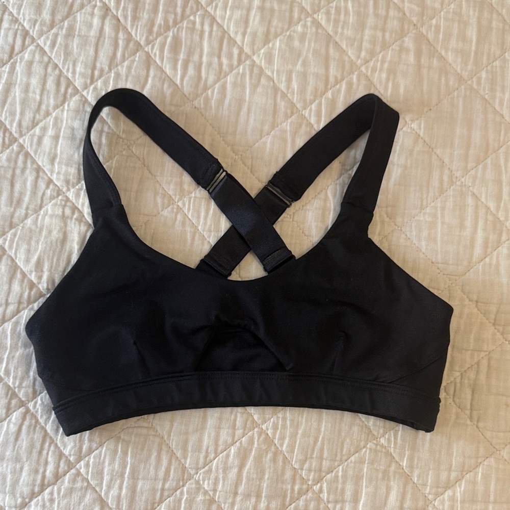 BOMBSHELL SPORTSWEAR GLOW BLACK Women's Black Sports Bra